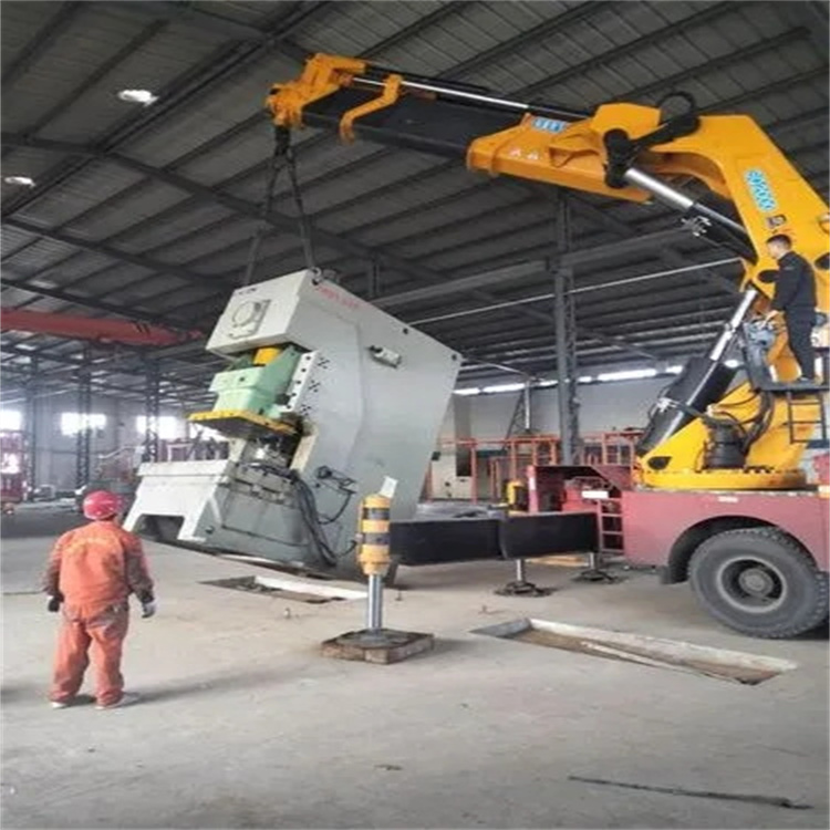 平潭县80吨折臂吊车出租附近电话